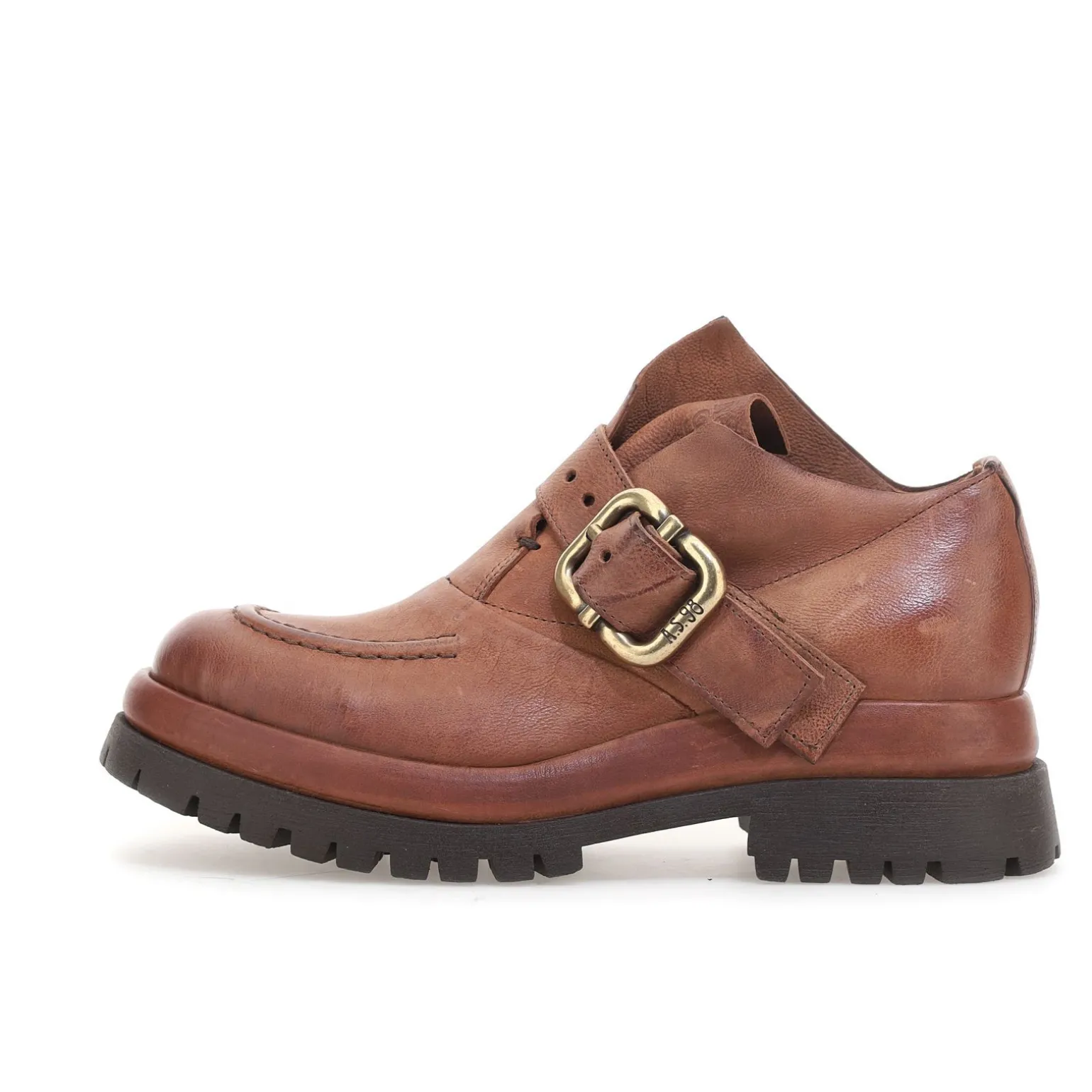 DEONNE