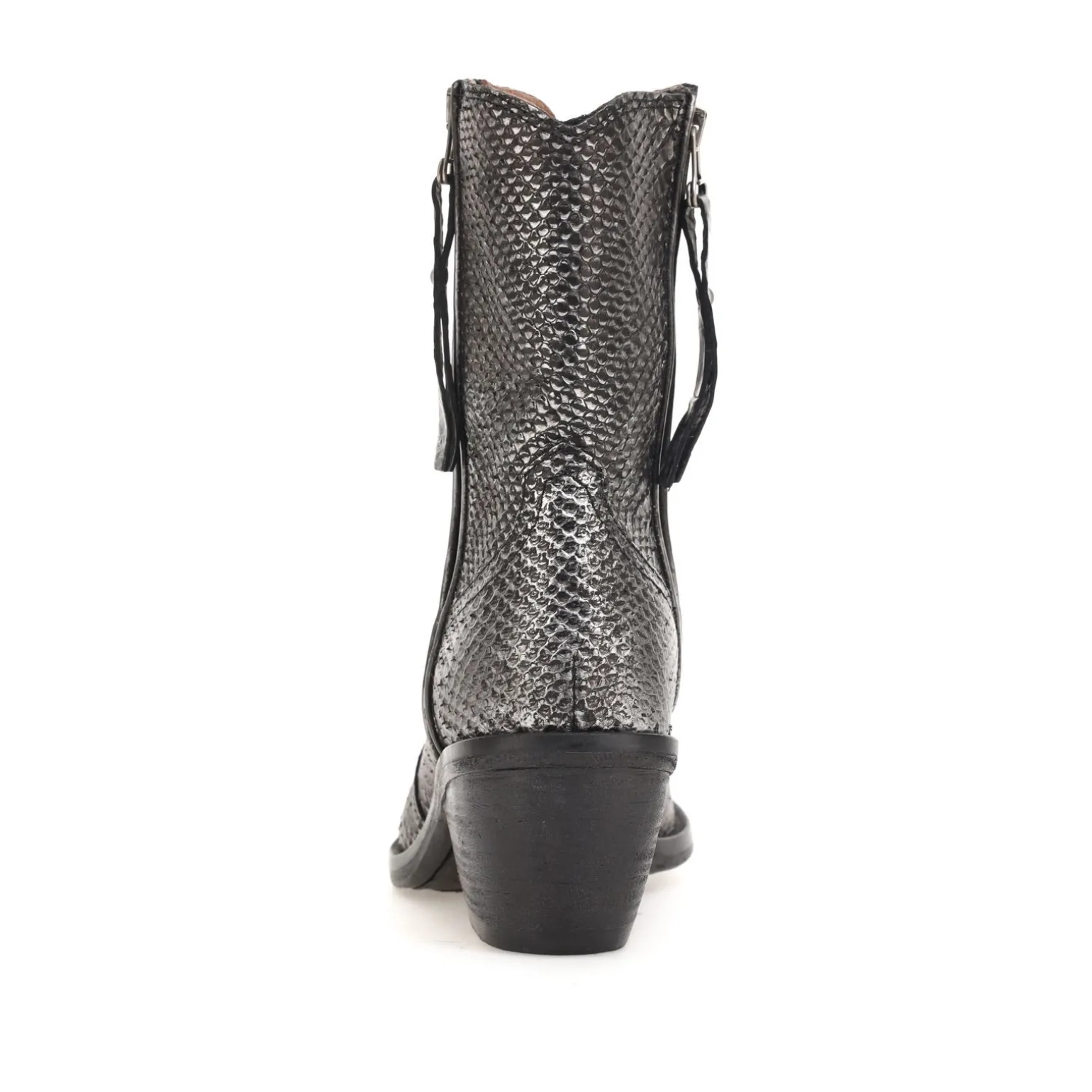 STIEFELETTEN CALEA