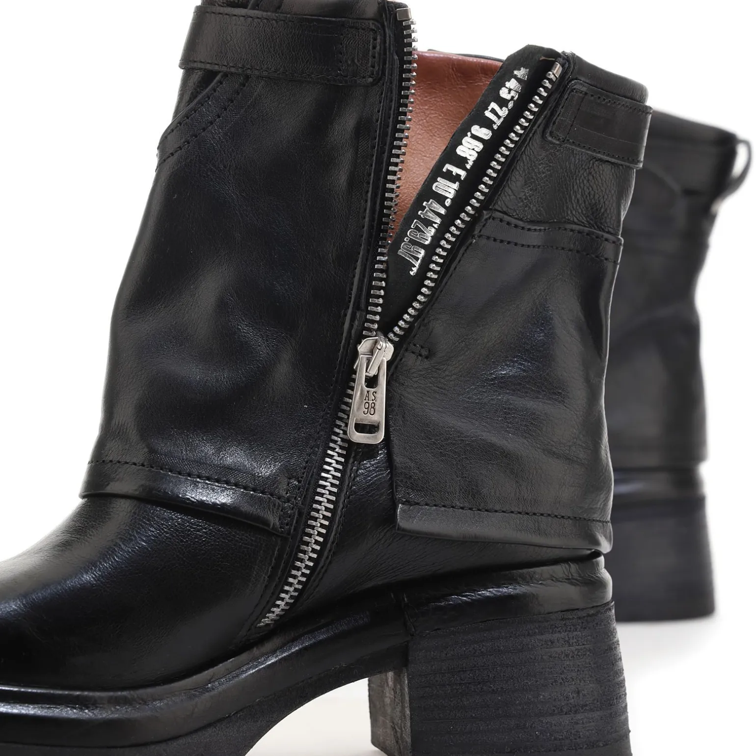 STIEFELETTEN ELGIN