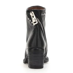 STIEFELETTEN JEANE