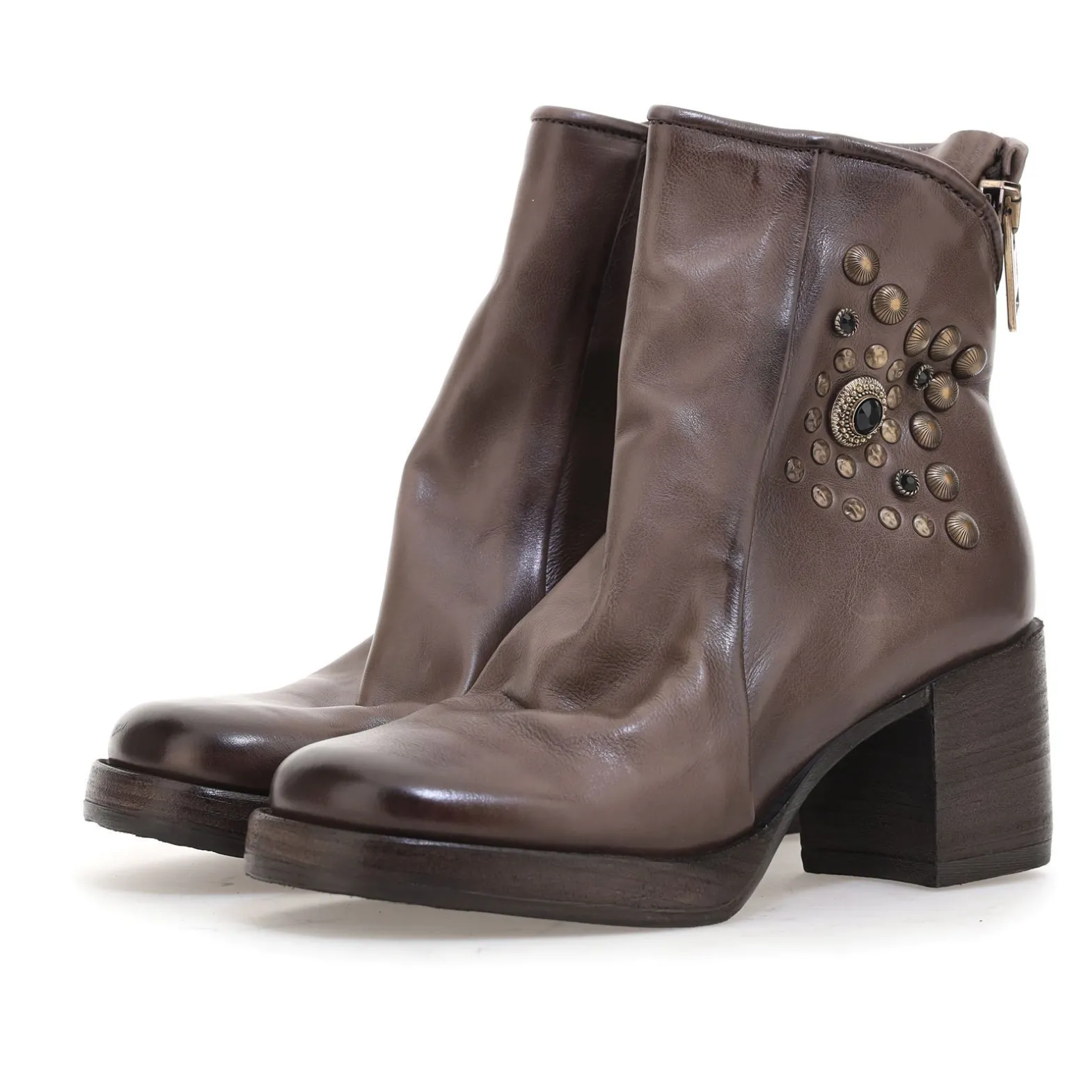 STIEFELETTEN PEONY