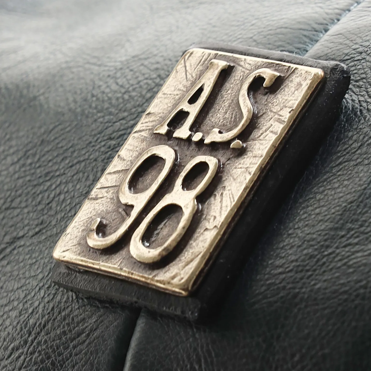 TASCHEN SALO